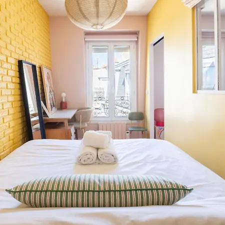 Montmartre Flat - A 400 M Du Metro *